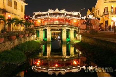 Tour Du Lịch Sài Gòn - Miền Trung (Bà Nà) - Hạ Long 7 Ngày